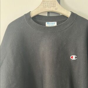Champion Black Crewneck Sweater with Iconic Logo